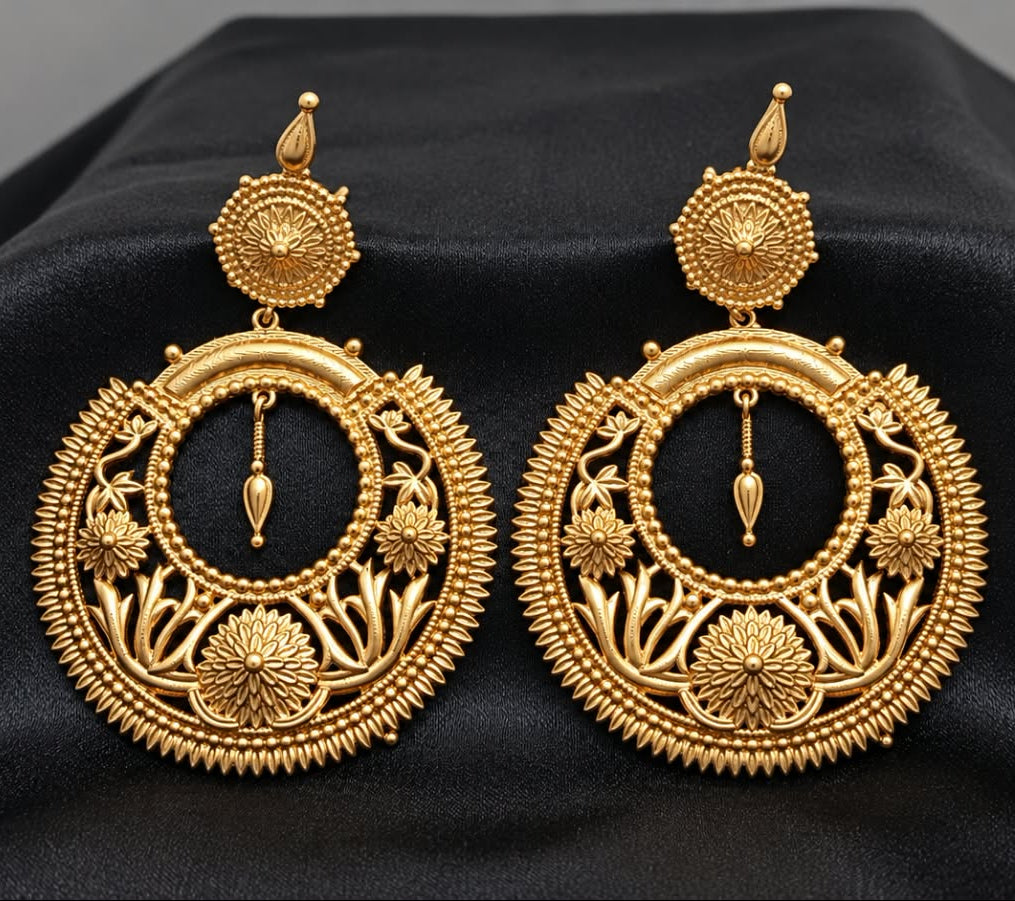 Zarisha Gold Chandbali