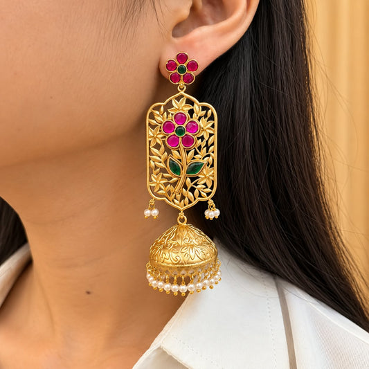Zarqa Gold Jaali Jhumka