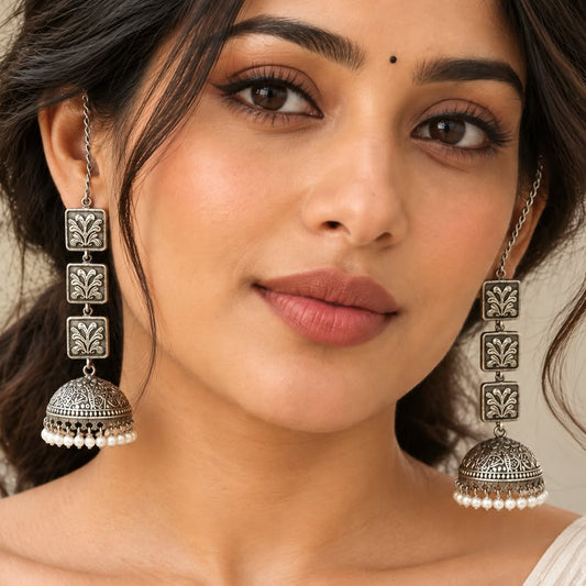 Amaani square Jhumka